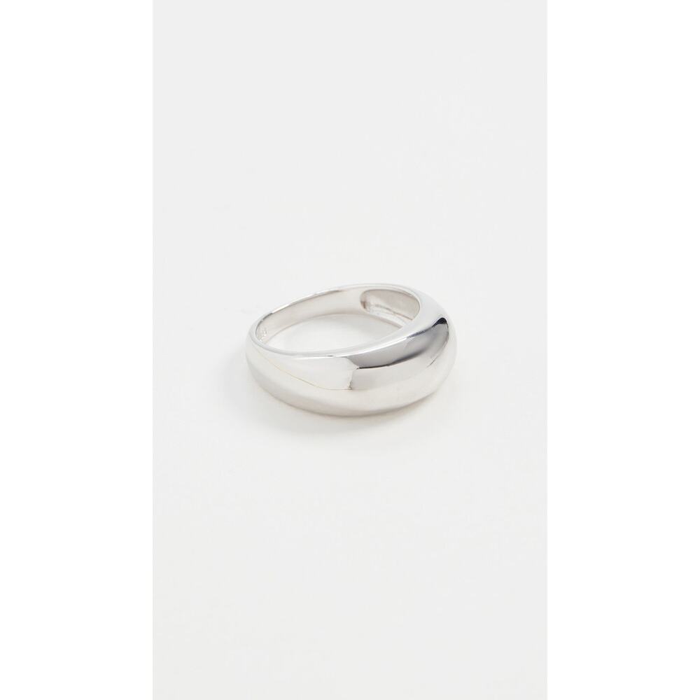 Shashi Dominique Ring - 6 - White Gold